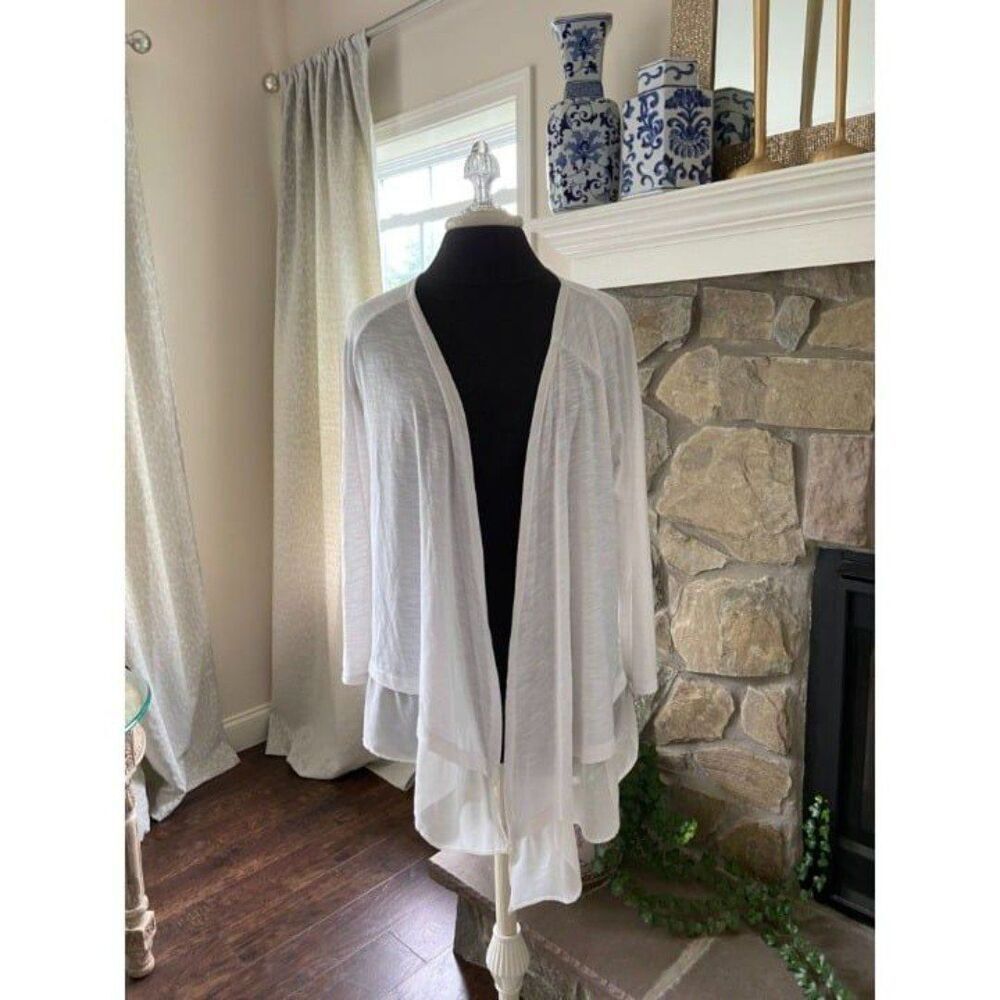 Adrienne Vittadini Cream Cardigan (Medium)